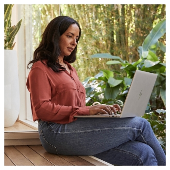 Preview: HP EliteBook 860 G9 i7-1255U/16GB/512SSD. LTE. W11 Pro