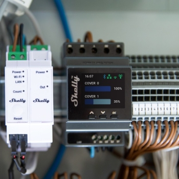 Preview: Shelly Relais Pro Dual Cover PM 2x Rolladensteuerung WLAN LAN BT DIN-Rail