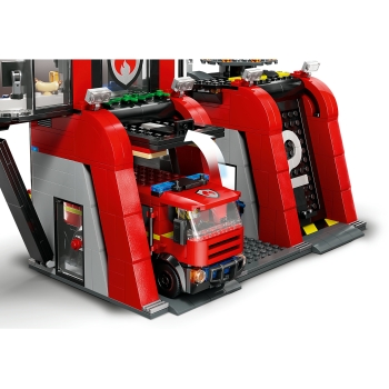 LEGO City Feuerwehrstation mit Drehleiterfahrzeug 60414