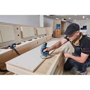 Preview: Bosch GKF 12V-8 Akku-Fräse inkl. Spannzange und Maulschlüssel