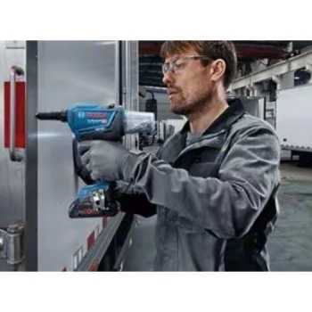 Preview: Bosch GRG 18V-16 C Kit Akku-Nietpistole