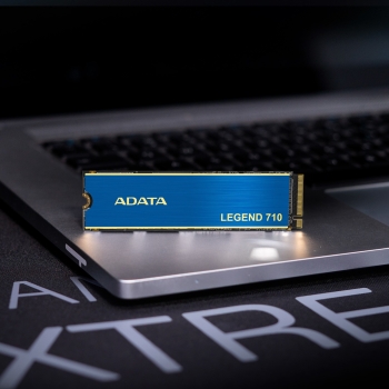 Preview: M.2 2TB ADATA PCI-E NVMe Legend 710 retail