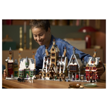 Preview: LEGO 76457 Harry Potter Dorf Hogsmeade - Sammleredition