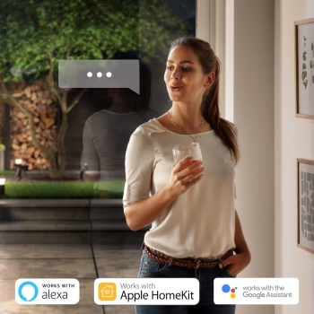 Preview: Philips Hue White & Col. Amb. Daylo Wandleu. schwarz 1050lm