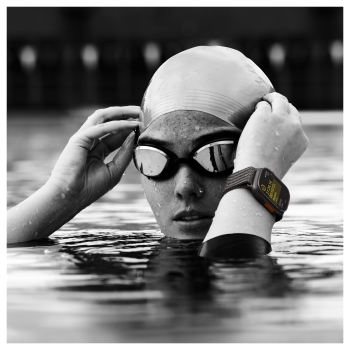 Preview: APPLE Watch Ultra 2 GPS + Cellular 49mm Natural Titanium Case with Natural Titanium Milanese Loop - L