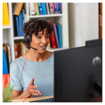 HP Poly Blackwire 5210 Monaural USB-C Headset +3.5mm Plug +USB-C/A Adapter (207577-201)