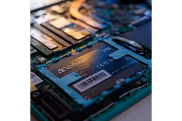 Preview: SSD 2TB Verbatim Vi550 S3 Phison 2,5 (6.3cm) SATAIII intern