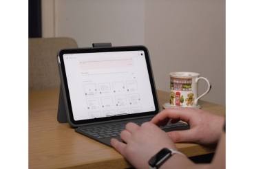 Preview: Logitech Bluetooth Combo Touch iPad 10.Gen. grau