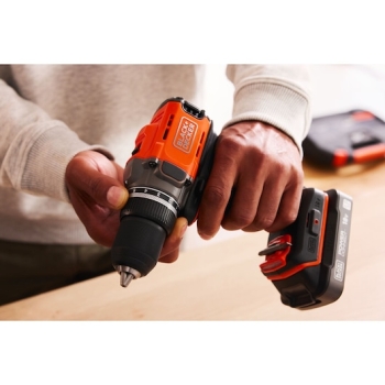 Black&Decker Akku-Bohrschrauber BCD382D1XC 2Ah 18V