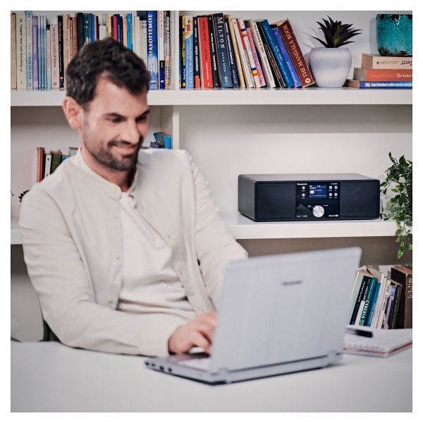 Panasonic SC-DM202EG-K schwarz