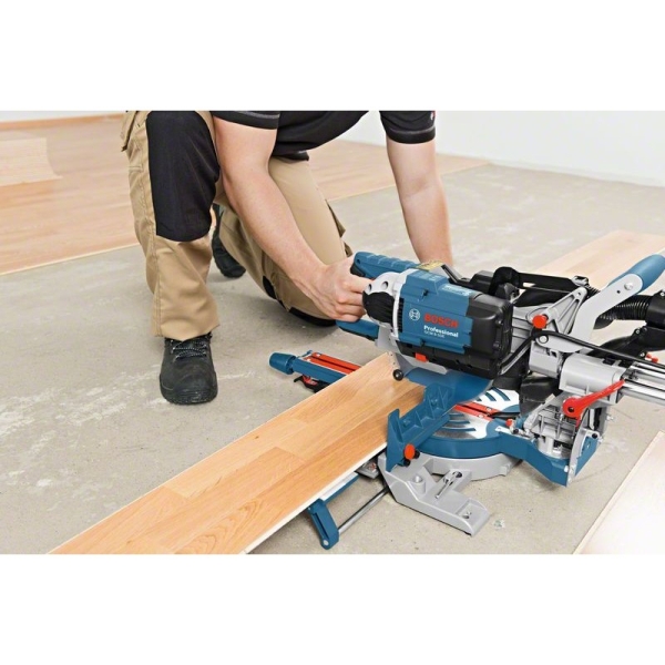 Bosch GCM 8 SDE Paneelsäge Karton