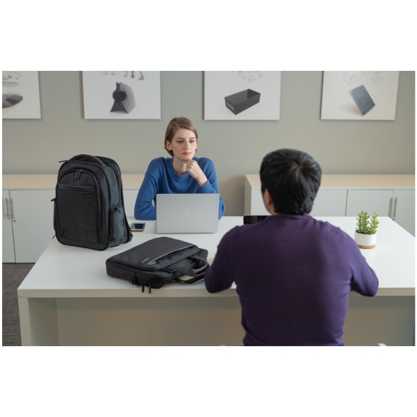 Kensington Notebookrucksack 14 Contour 2.0 Executive