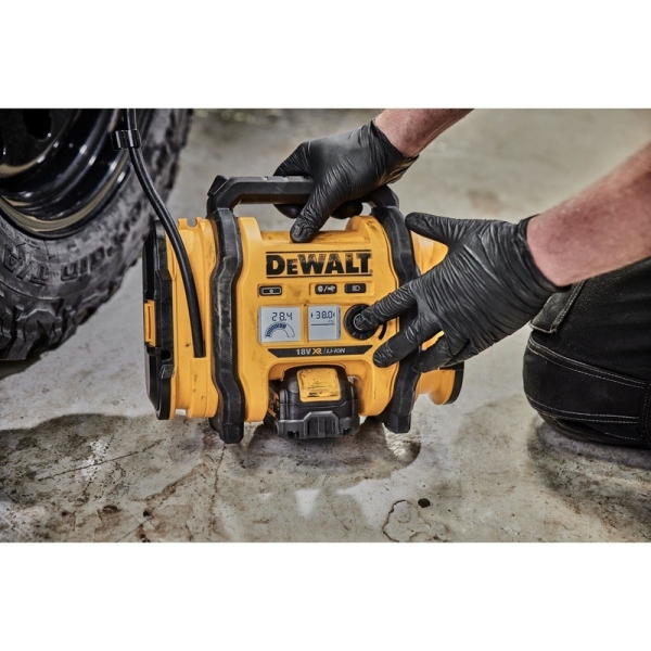 DEWALT Akku-Kompakt-Kompressor