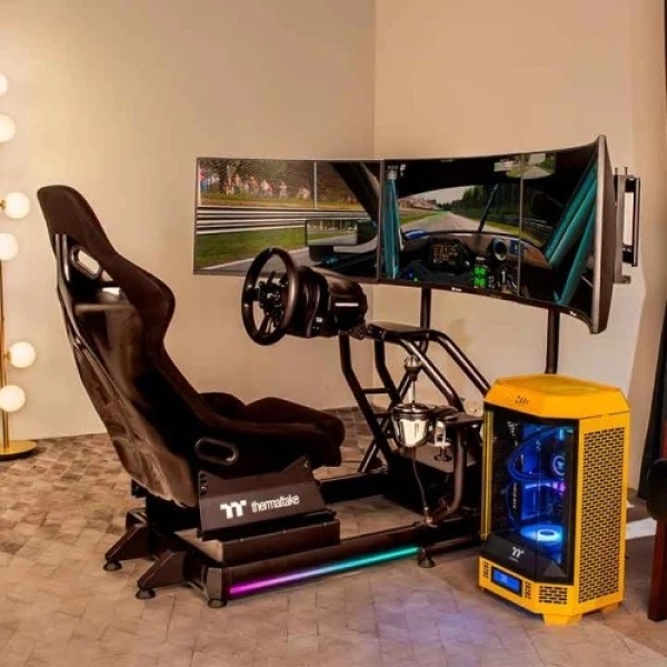 Thermaltake Monitor Mount for Racing Cockpit Black