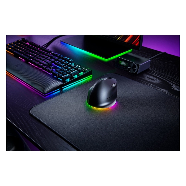Pro Click V2 vertical black