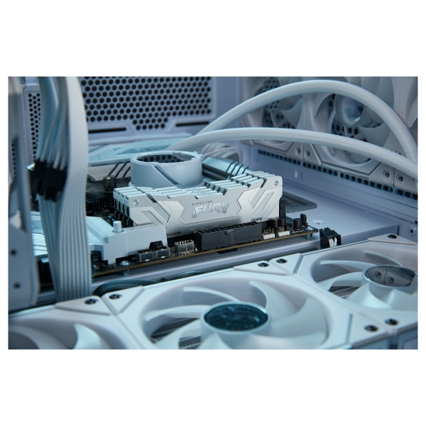 24GB 8800MT/S CL42 CUDIMM