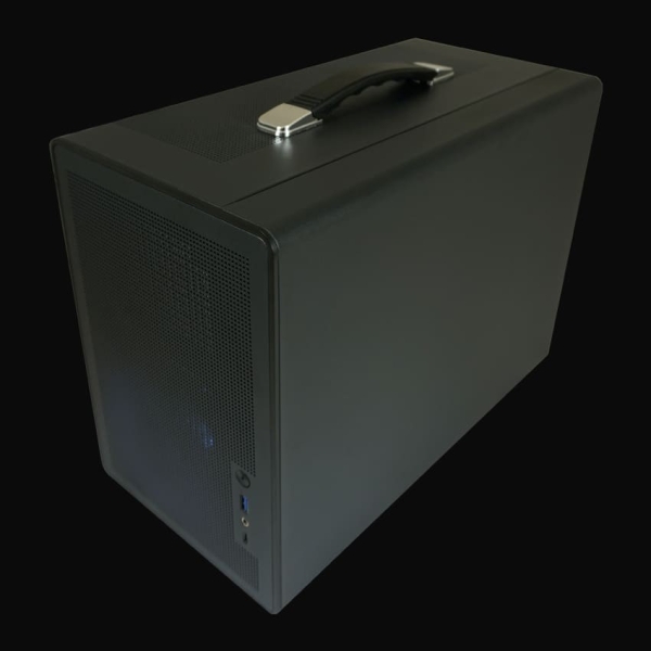 Midi LC-Power 716MB