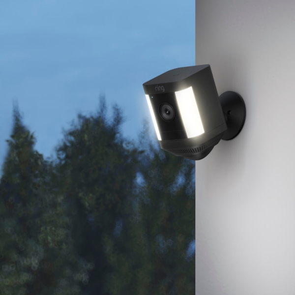 Amazon Ring Spotlight Cam Plus Battery Black