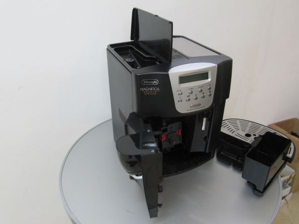 Delonghi ESAM 4500.B *GEBRAUCHT*